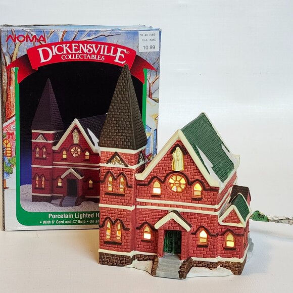 NOMA DICKENSVILLE CHRISTMAS VILLAGE LIGHTED PORCELAIN LIGHTED HOUSE/CHURCH 1996 - Picture 1 of 8